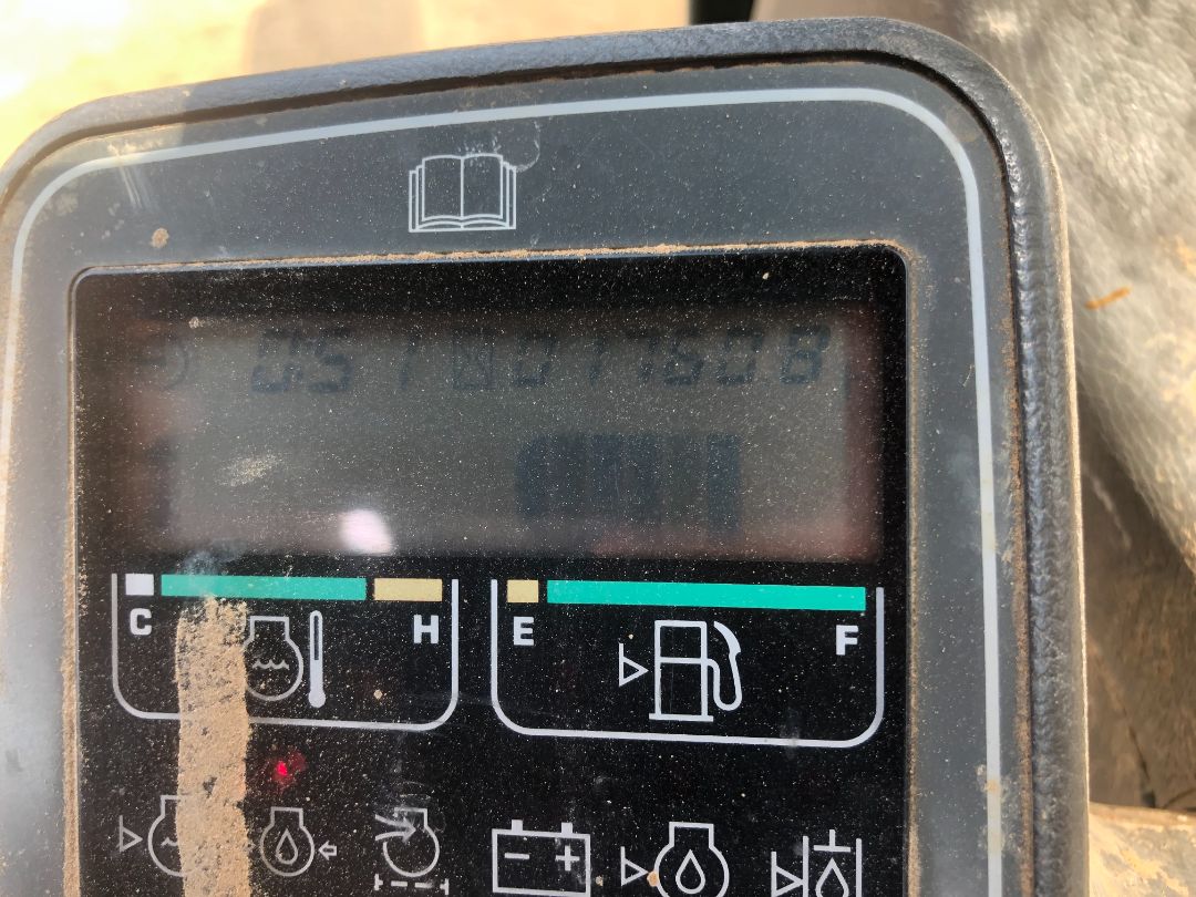 1997 KOMATSU PC200LC-6LE - Image 8